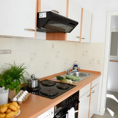 Appartement Ferienwohnung Sellin Sellin (Rugen)